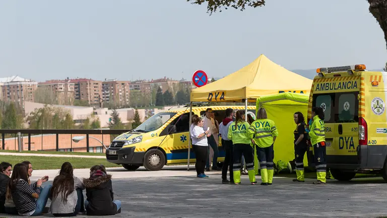 Simulacro desarrollado por DYA Navarra sobre las consecuencias del consumo de alcohol y drogas en jóvenes (40). IÑIGO ALZUGARAY