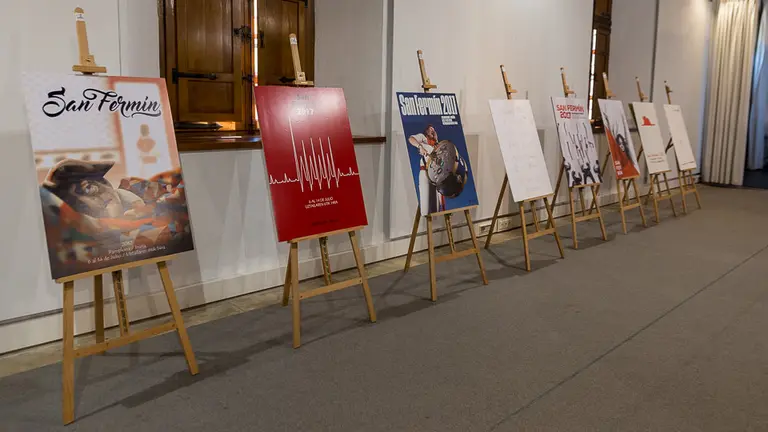 Presentación de las ocho obras finalistas del concurso de carteles de San Fermín 2017 (15). IÑIGO ALZUGARAY
