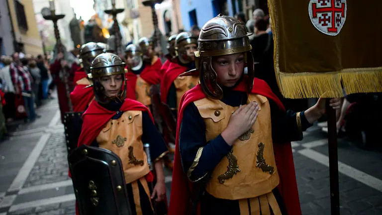Procesión de Jueves Santo 2017 en Pamplona. PABLO LASAOSA 09