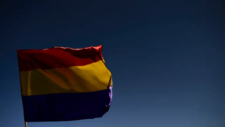 La Asociación de Familiares de Fusilados rinde homenaje a los 3.452 navarros asesinados en la Guerra Civil, en un acto que celebra también el Día de la República. PABLO LASAO (1)