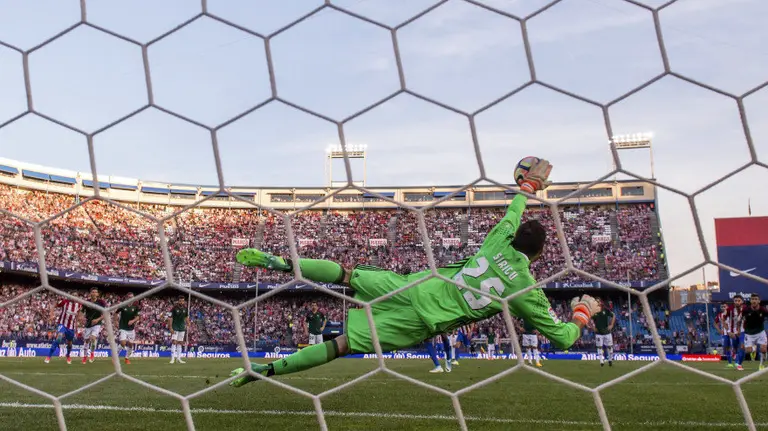 Partido entre Atlético de Madrid y Osasuna en el Vicente Calderón.  (59)