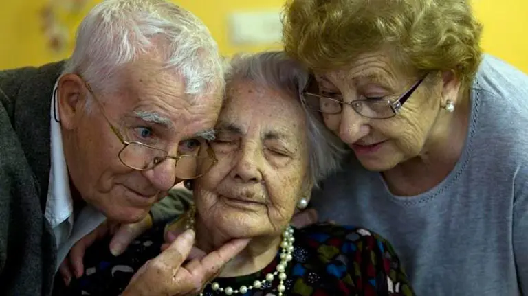 Ana Vela se ha convertido en la mujer más longeva de Europa. EFE.