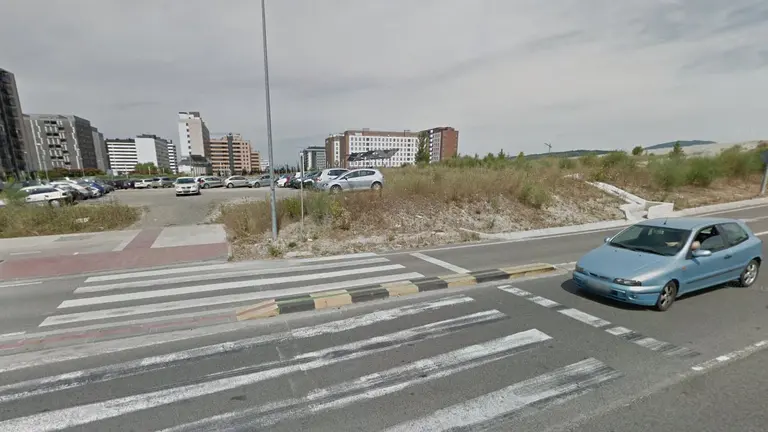 Imagen de la carretera NA-2300 en la que han sido atropellados un peatón y un ciclista ARCHIVO