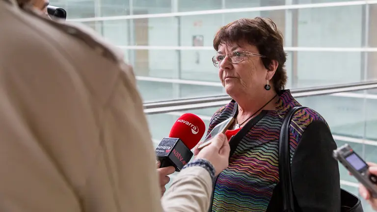 Concentración de policías de Navarra, coincidiendo con la comparecencia de la consejera María José Beaumont en el Parlamento de Navarra (35). IÑIGO ALZUGARAY