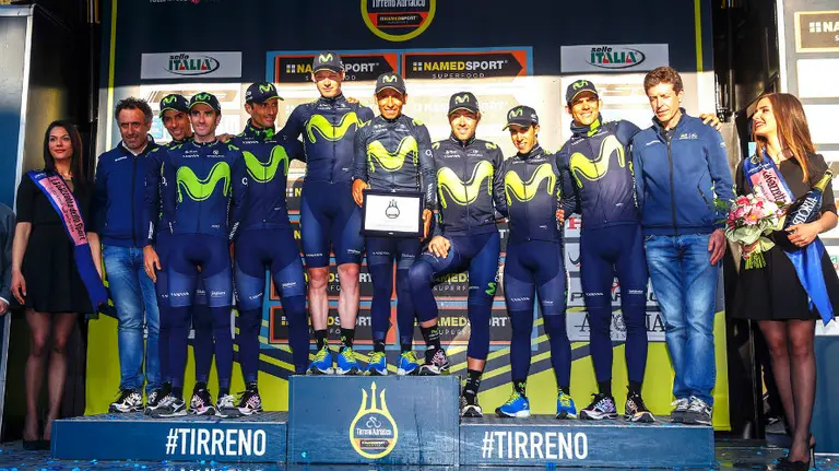 Foto Movistar team.