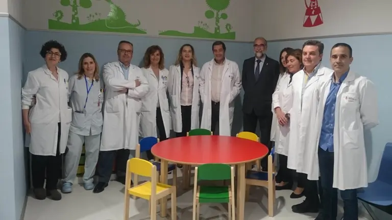 El consejero de Salud, Fernando Domínguez, en la presentación de las mejoras en el área de urgencias del Hospital Reina Sofía de Tudela con nuevas salas de espera tratamiento exclusivas para atención infantil