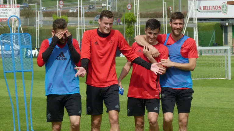 Buen ambiente en Tajonar.