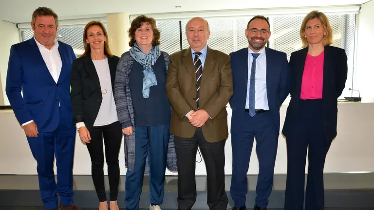 Presentación en Pamplona de una pionera campaña a nivel nacional sobre reciclaje de residuos de automoción CEDIDA