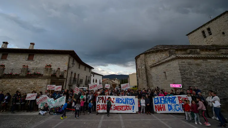 Pleno del Ayuntamiento de Cizur Menor en el que se debate una moción de UPN para salir de la zona vascófona. PABLO LASAOSA 11