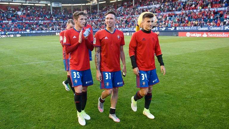 Imagen del Osasuna - Granada. PABLO LASAOSA (24)