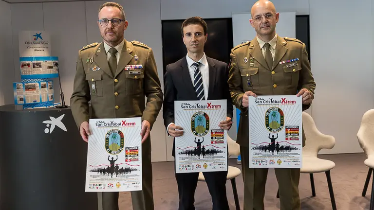 Presentación de la IV Carrera San Cristóbal Xtrem Memorial Subteniente Casanova, organizada por CaixaBank y el Club América 66 (04). IÑIGO ALZUGARAY