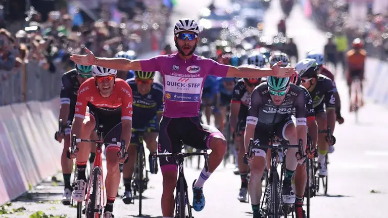 Nuevo triunfo de Gaviria al esprint. Foto Twitter Giro.