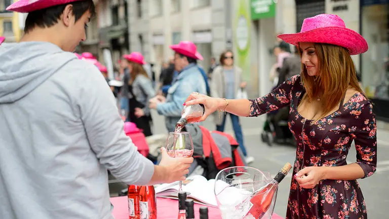 Novena edición de la Fiesta del Rosado de Navarra. PABLO LASAOSA 02