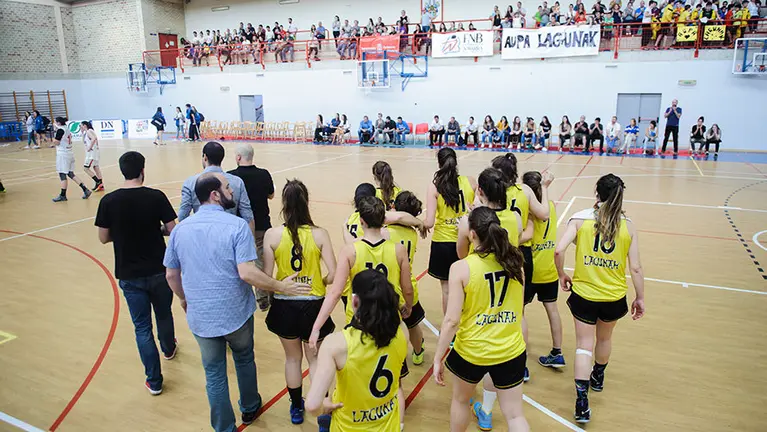 El Baloncesto Lagunak femenino se queda a las puertas del ascenso de categoría. MIGUEL OSÉS_16