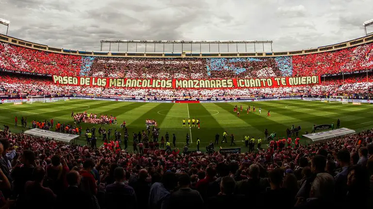 El público ha llenado el estadio Calderón. Twitter Atleti.