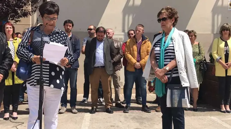 Sangüesa recuerda a los agentes Martín y Embid asesinados por ETA en 2003. NAVARRA.COM