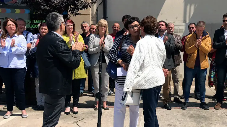 Homenaje en Sangüesa a Bonifacio Martín y Julián Embid, agentes de la Policía Nacional asesinados por ETA en 2003.  (8)