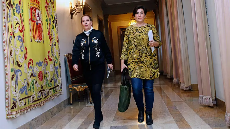 Barkos y Solana en el Palacio de Navarra antes de entrar a la sesión de Gobierno. EFE