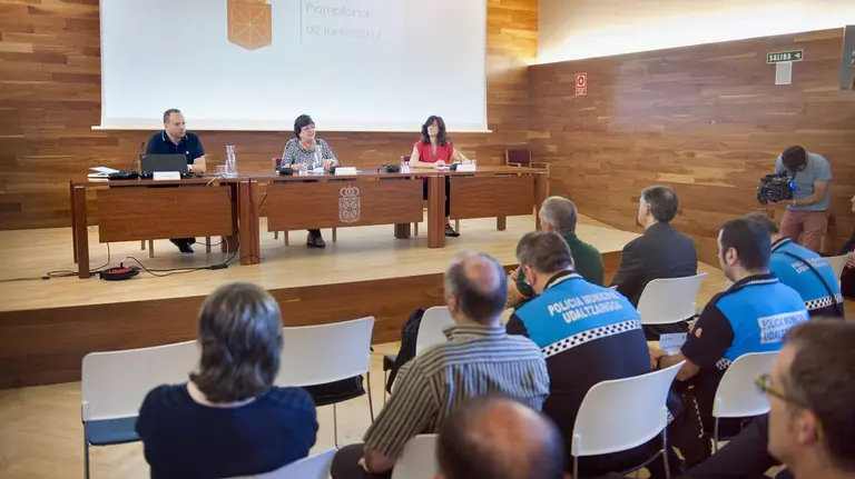 Beaumont presenta el Plan Director de la Policía Foral