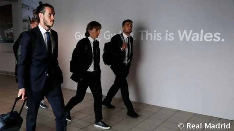 Llegada del Real Madrid a Cardiff. Foto R. Madrid.