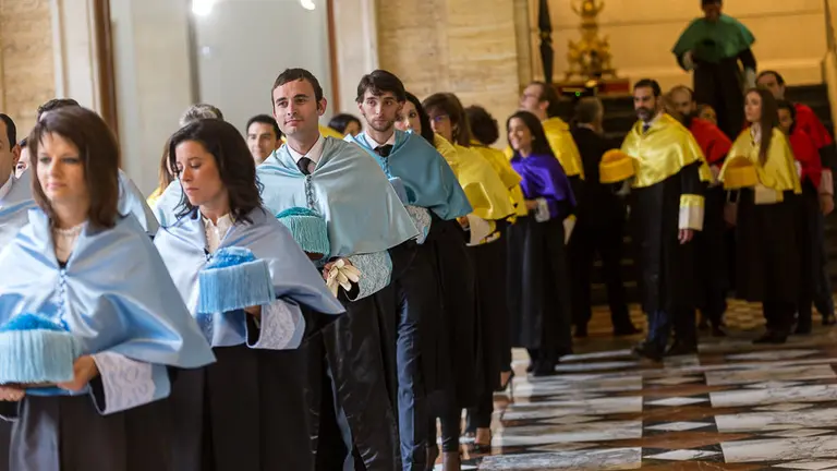 El rector de la Universidad de Navarra preside el acto de investidura de 140 nuevos doctores (11). IÑIGO ALZUGARAY