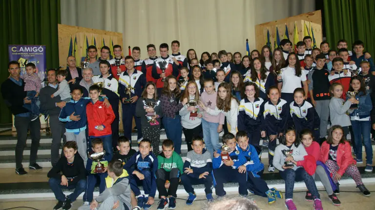 Participantes en el Memorial Santi Macaya.