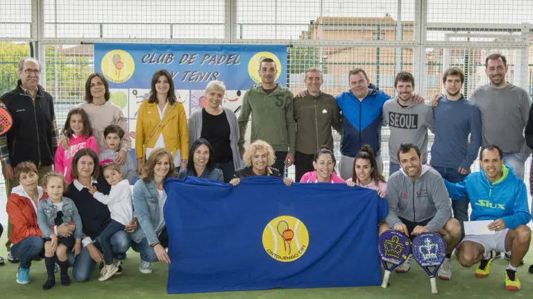 Particiopantes en el torneo jugado en Cintruénigo.