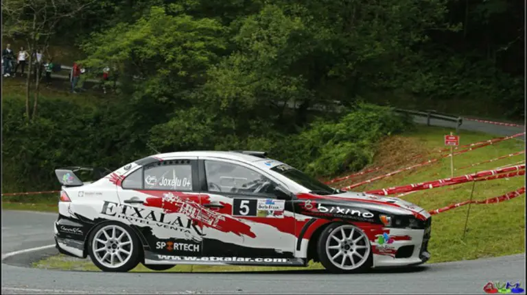 Subida automovilística a Ibardin.