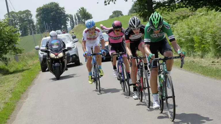 Primera etapa de Boucles de la Mayenne. Caja Rural.
