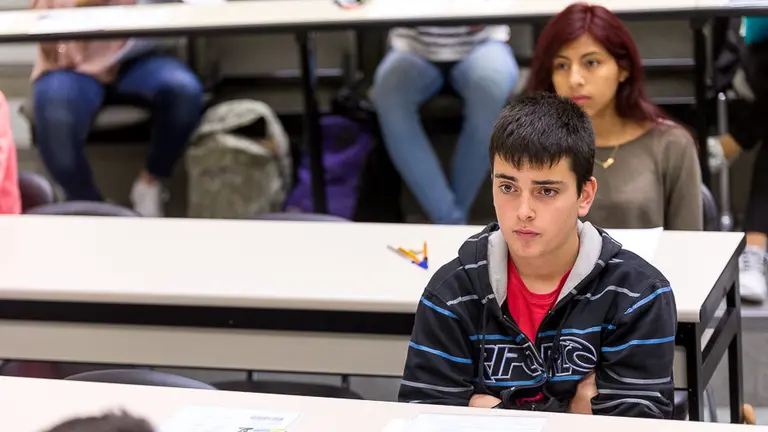 Celebración de la Evaluación de Bachillerato para el Acceso a la Universidad en el campus de la UPNA en Pamplona (19). IÑIGO ALZUGARAY