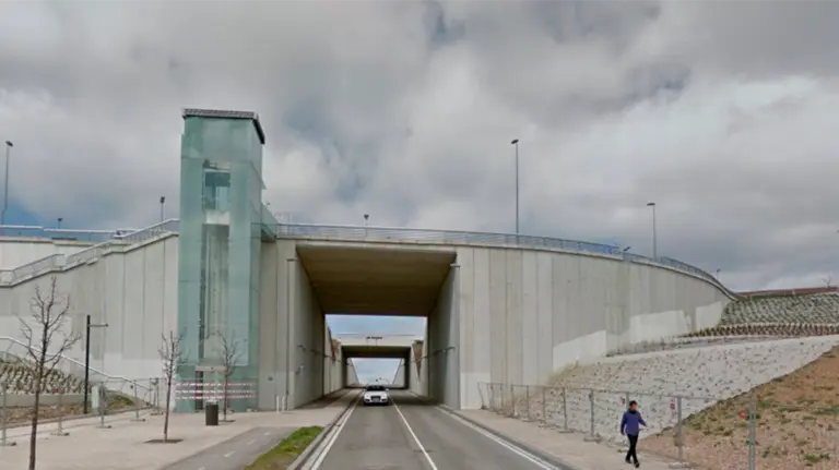 El ascensor de Lezkairu en marzo de 2015. GOOGLE MAPS