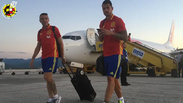 La selección aterriza en Macedonia. Sefútbol.