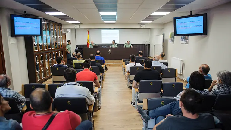 Subasta de armas de la policia civil en la Comandancia. MIGUEL OSÉS