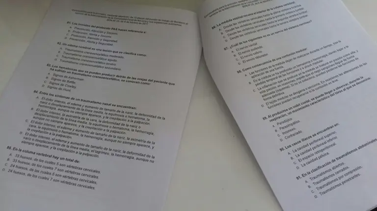 Examen de las oposiciones a bomberos de Navarra