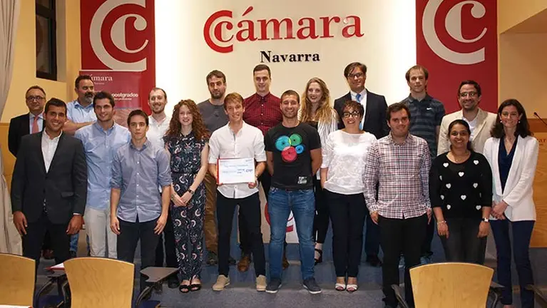 Los diecisiete alumnos que han recibido el diploma del IV Máster en Tecnología SAP-ERP. CÁMARA DE COMERCIO