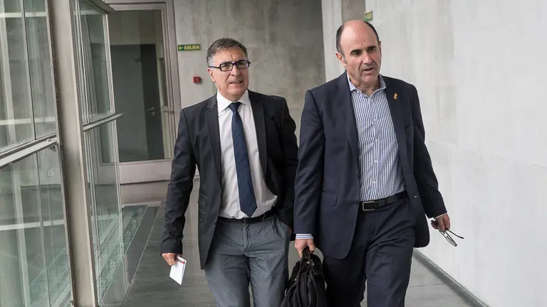 Comparecencia del consejero de Desarrollo Económico, Manu Ayerdi (09). IÑIGO ALZUGARAY