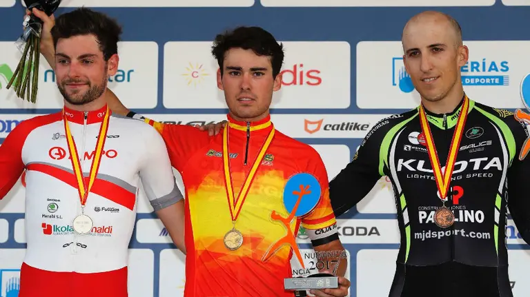 Podium de la prueba élite en Soria.