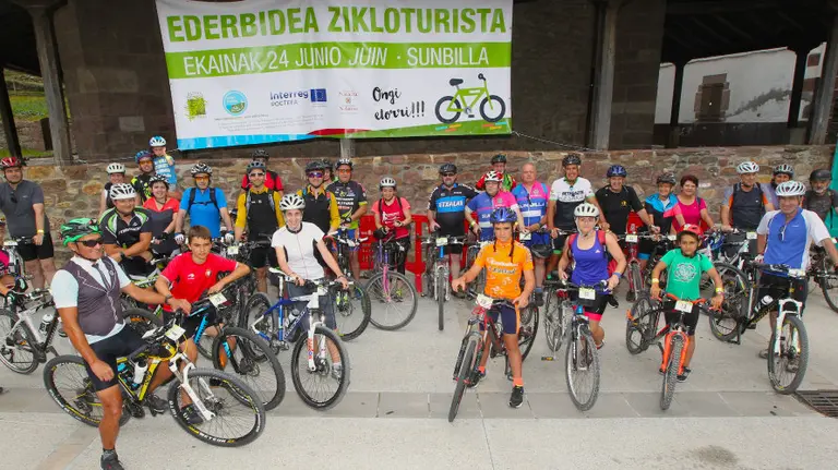 Marcha cicloturista en Sunbilla.