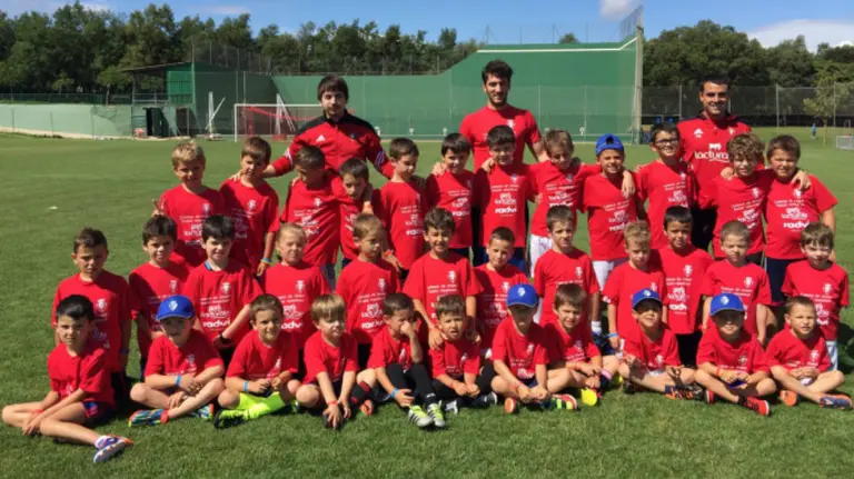 Alumnos de la escuela de Ayegui.