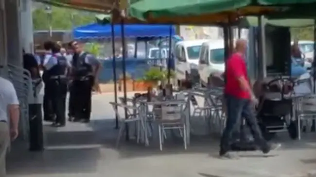 Imágenes de la terraza donde se ha producido un tiroteo mortal en Vilanova i la Geltrú TWITTER