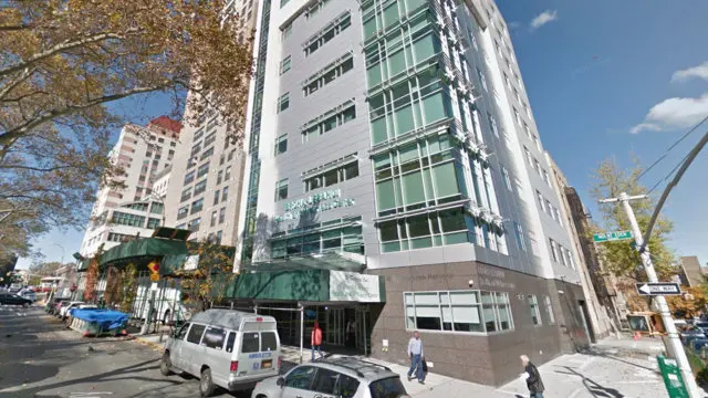 El hospital donde ha tenido lugar el tiroteo