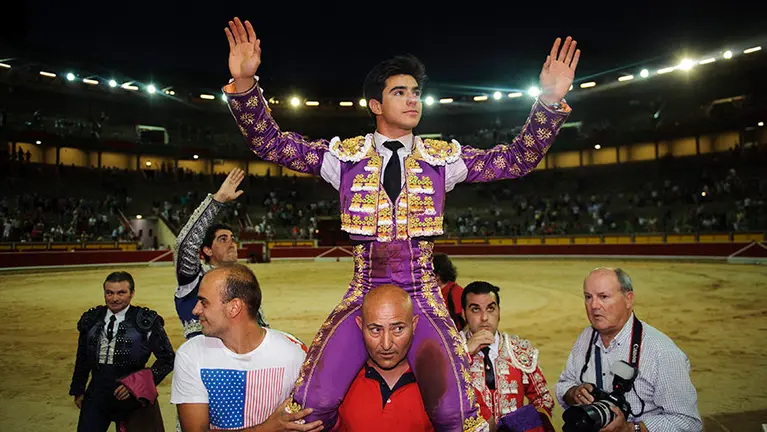 Novillada con astados de El Parralejo para Javier Marín, Jesus Colombo y Toñete. MIGUEL OSÉS_24