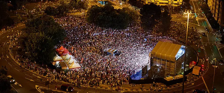 Vendetta y Lágrimas de Sangre consiguen un lleno absoluto en este sábado de San Fermín 2017. DANIEL FERNÁNDEZ.