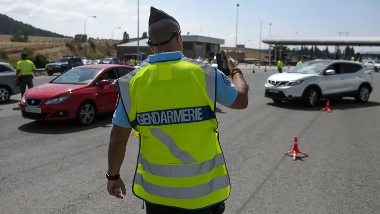 La Guardia Civil organiza controles de alcoholemia y droga durante las fiestas de San Fermín 2017. PABLO LASAOSA 03