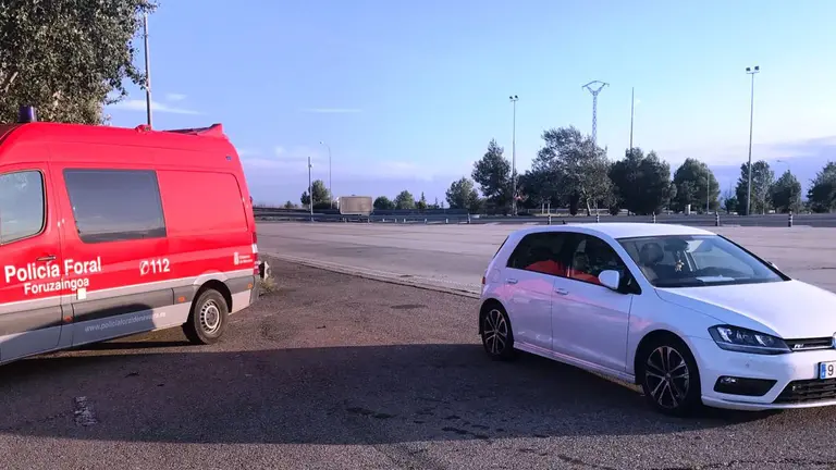 La Polic&iacute;a Foral inmoviliza un coche que se dirig&iacute;a a San Ferm&iacute;n con sus tres ocupantes drogados PFORAL