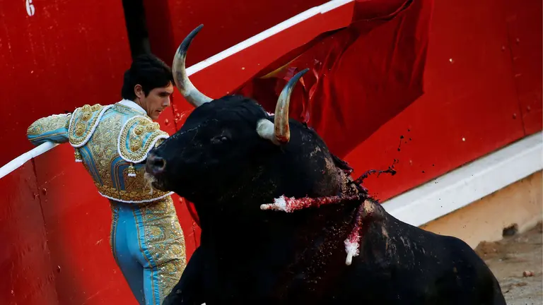 Imágenes de la sexta corrida de Sanfermines con Castella, López Simón y Gines Marín para toros de Victoriano del Río. REUTERS