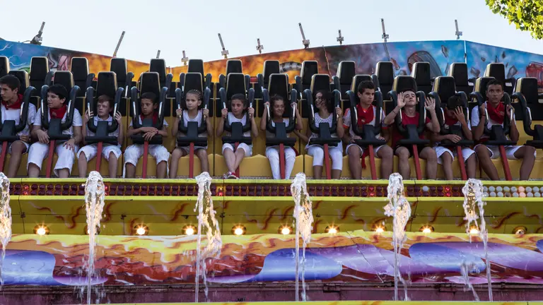 Un paseo por las barracas y ferias de Sanfermines instaladas en el parque de la Runa, en la Rochapea. MAITE H. MATEO (3)