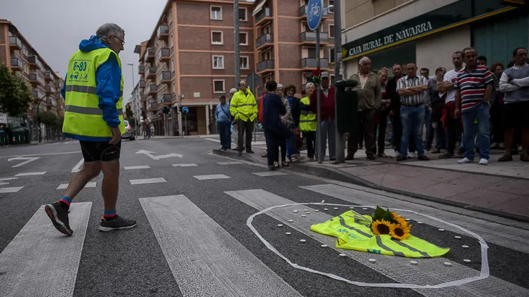 La plataforma 8-80 se concentra por el accidente en Marcelo Celayeta. PABLO LASAOSA 11
