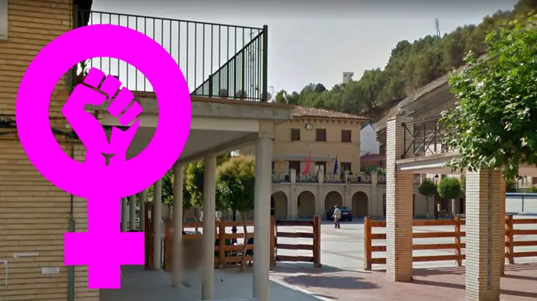 El Ayuntamiento de Caparroso.