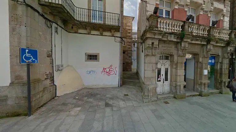 Callejón de la Plaza Mayor de Lugo cercano al lugar de los hechos. ARCHIVO